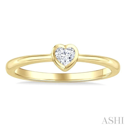 Heart Shape Bezel Set Diamond Fashion Ring