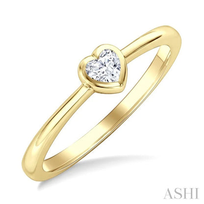 Heart Shape Bezel Set Diamond Fashion Ring