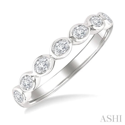 Oval Shape East-West Bezel Set Diamond Fashion Band