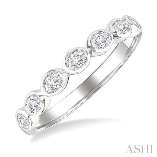 Oval Shape East-West Bezel Set Diamond Fashion Band