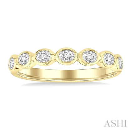 Oval Shape East-West Bezel Set Diamond Fashion Band