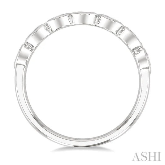 Oval Shape East-West Bezel Set Diamond Fashion Band