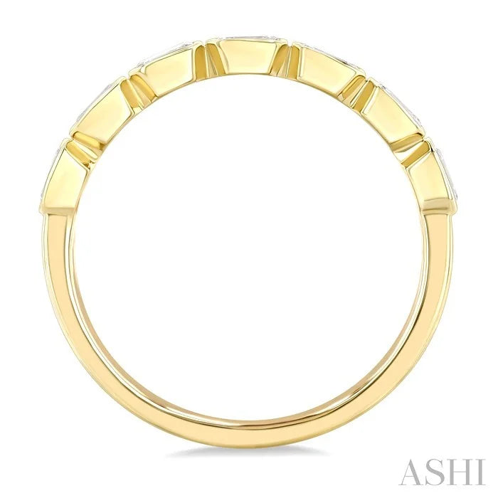 Emerald Shape East-West Bezel Set Diamond Fashion Band