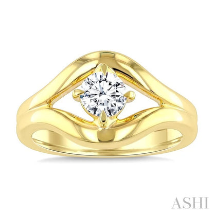 Aeris Gold Round Shape Diamond Solitaire Ring