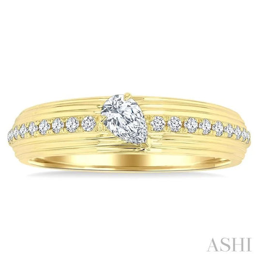 Pear Shape Diamond Fashion Band
