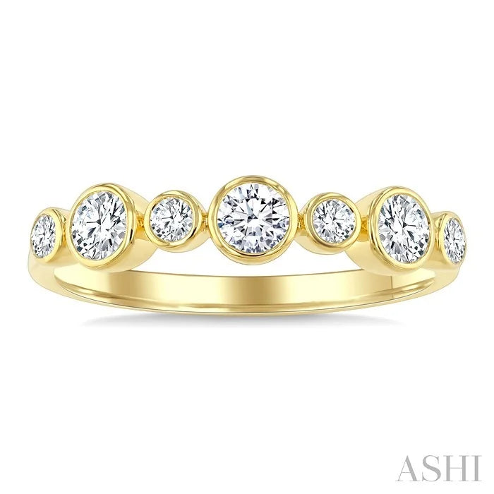 Round Shape Bezel Diamond Fashion Band