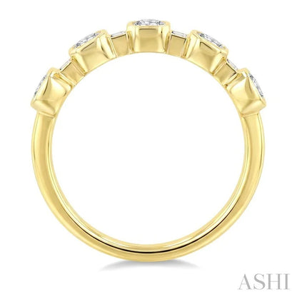 Emerald Shape Bezel Set Diamond Fashion Band