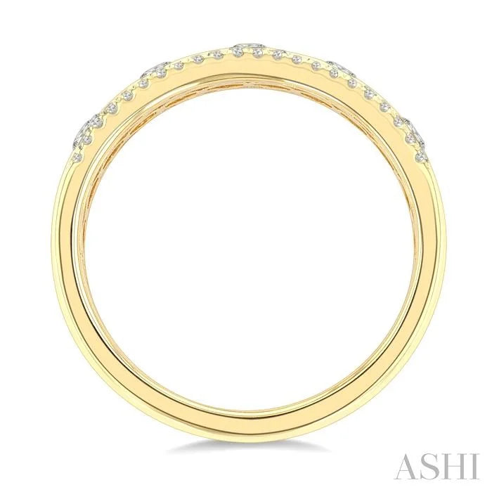 Flush Set Diamond Fashion Band
