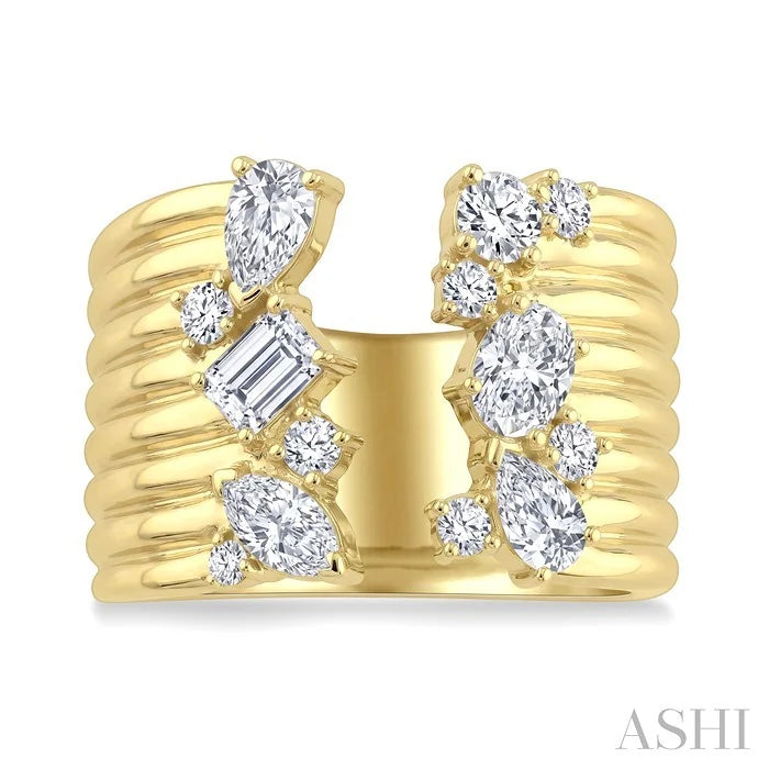 Mixed Shape Diamond Fashion Wide Band