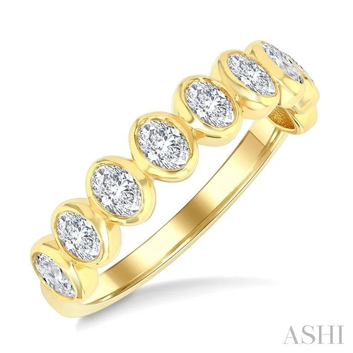 Oval Shape North-South Bezel Set Diamond Fashion Band
