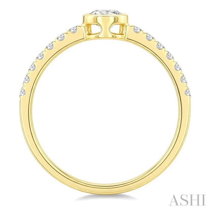 Round Shape Bezel Set Diamond Ring