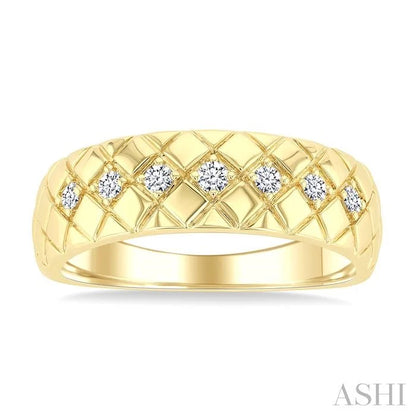 Golden Glow Bold Diamond Fashion Band
