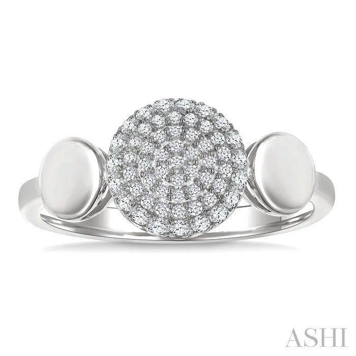 Pave-Set Round Shape Diamond Fashion Ring