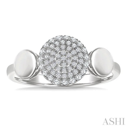 Pave-Set Round Shape Diamond Fashion Ring