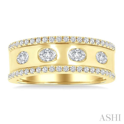 Oval Shape Diamond Fashion Band