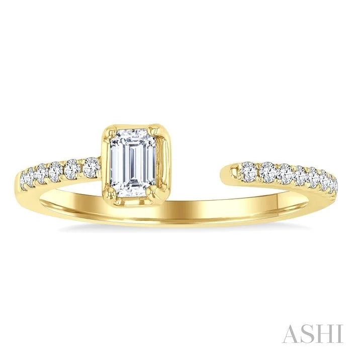 Emerald Shape Diamond Fashion Open Ring