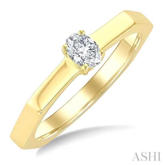 Hexashank Oval Shape Diamond Fashion Ring