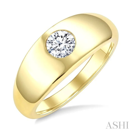 Aeris Gold Round Shape Diamond Fashion Ring