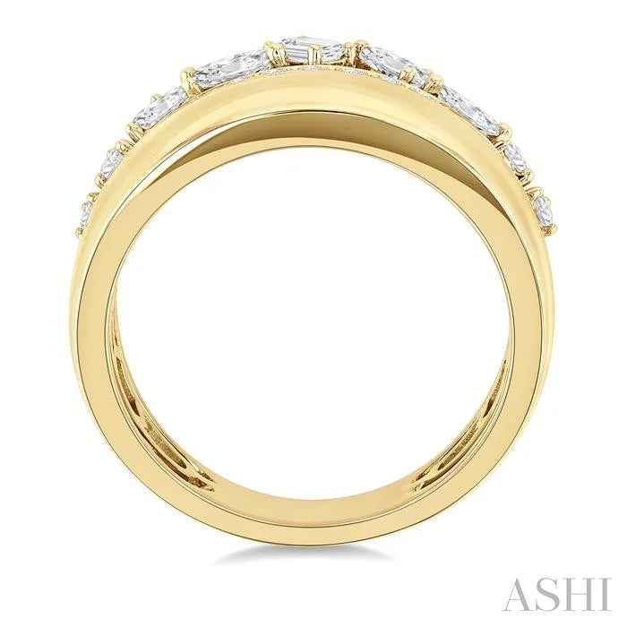 Mixed Shape Diamond Fashion Ring
