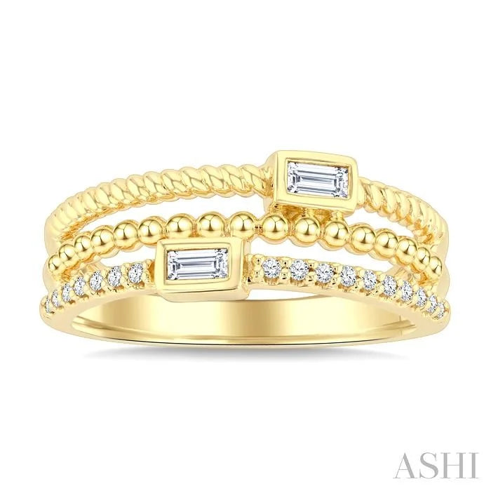 Bead Bijoux Emerald Shape Three Row Diamond Band