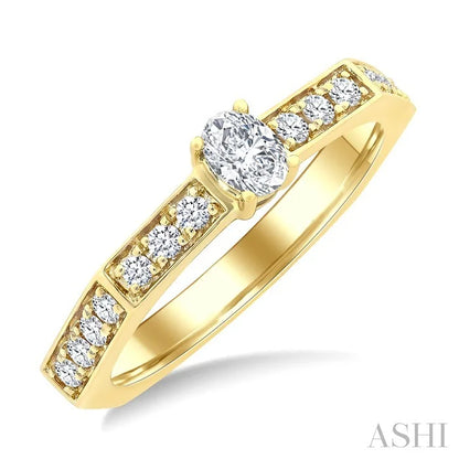 Oval Shape Hexashank Diamond Fashion Ring