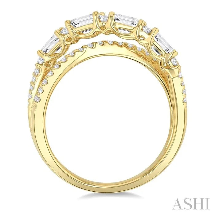 Criss Cross Diamond Fashion Ring