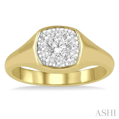Cushion Shape Lovebright Essential Diamond Signet Ring