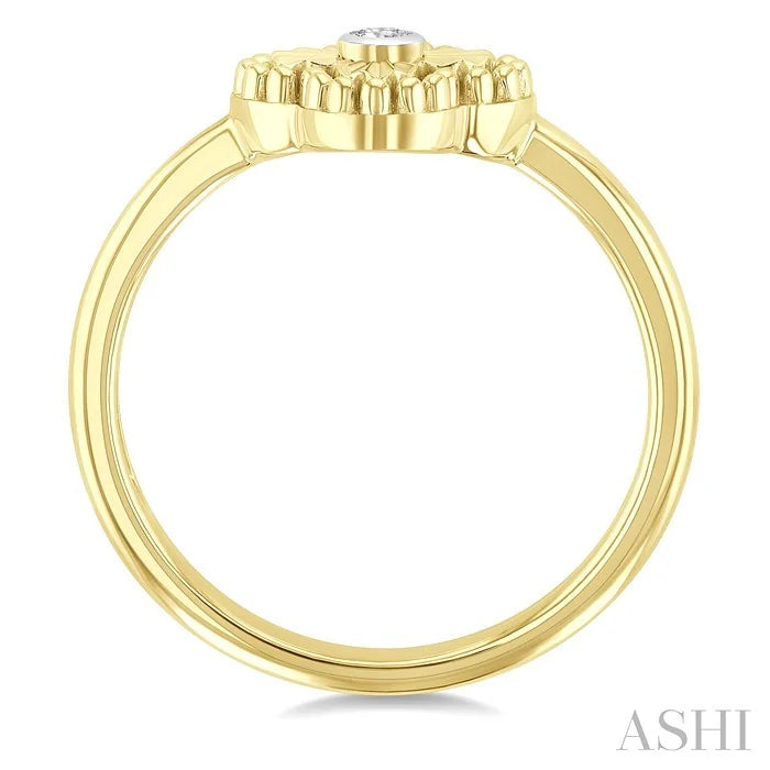 Clover Bead Bijoux Fluted Petite Diamond Fashion Ring