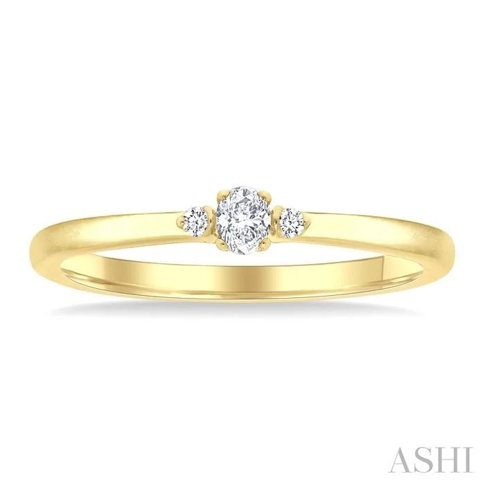 Oval Shape 3 Stone Petite Diamond Ring
