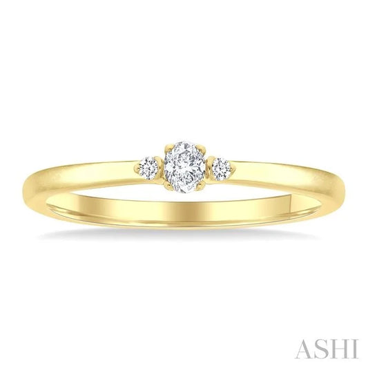 Oval Shape 3 Stone Petite Diamond Ring