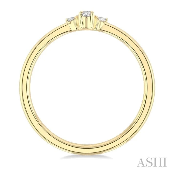 Oval Shape 3 Stone Petite Diamond Ring