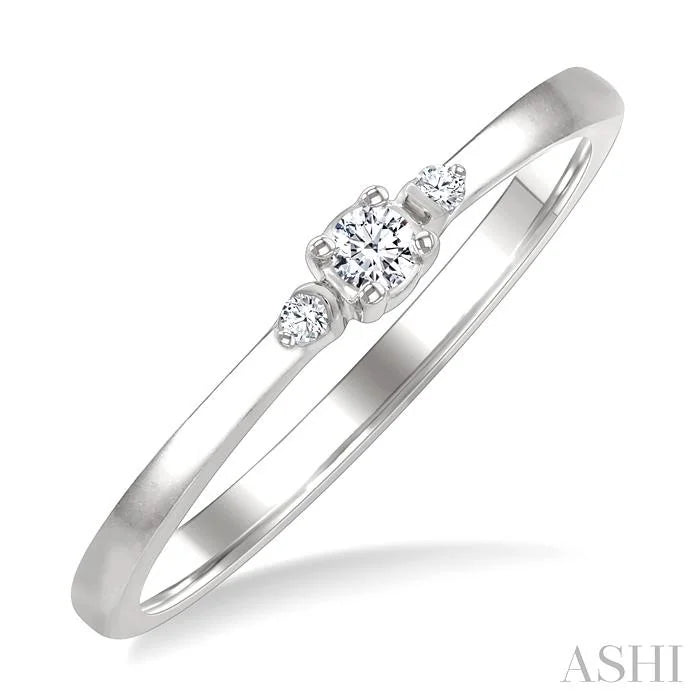 Round Shape 3 Stone Petite Diamond Ring