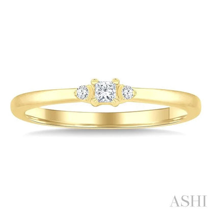 Princess Shape 3 Stone Petite Diamond Ring