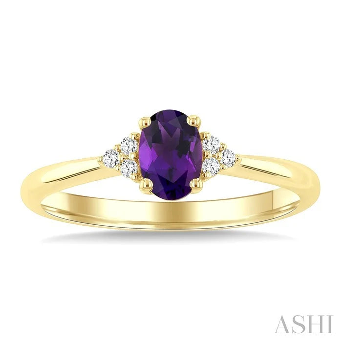 Oval Shape Gemstone & Diamond Ring
