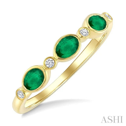 Oval Shape Bezel Gemstone & Diamond Fashion Band