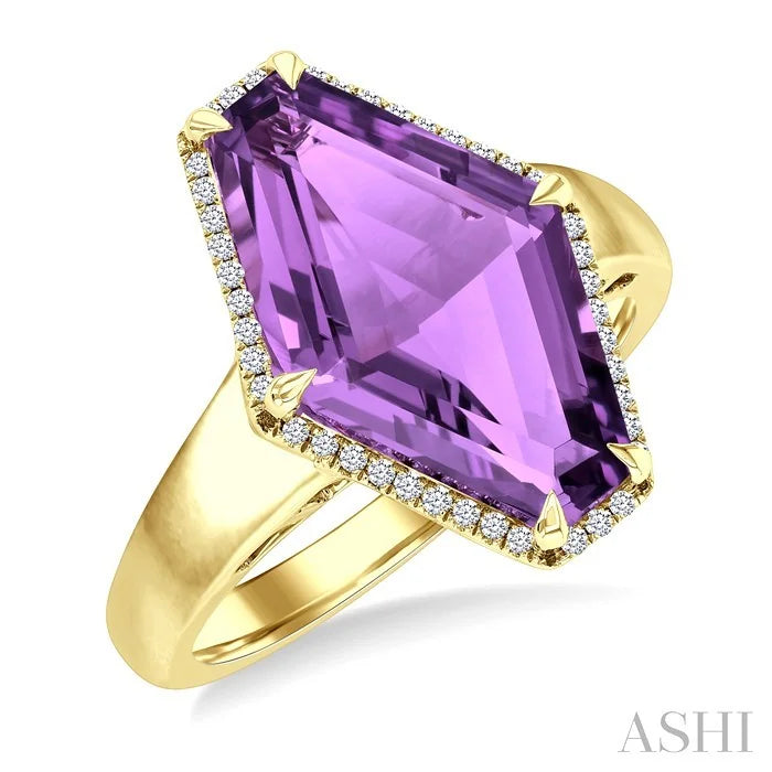 Evoque Gemstone Hexagon Shape & Halo Diamond Ring