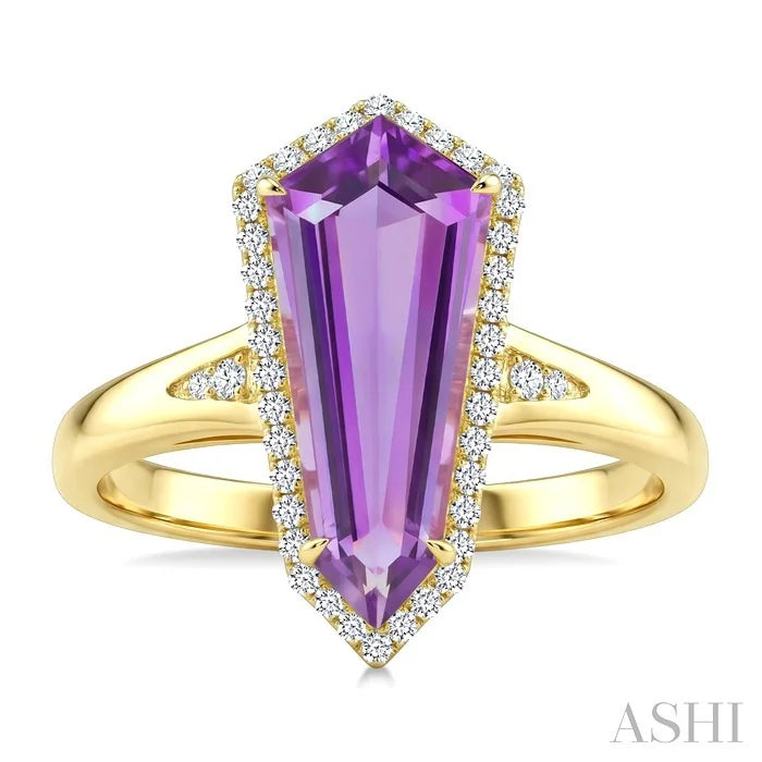 Evoque Gemstone Shield Shape & Halo Diamond Ring