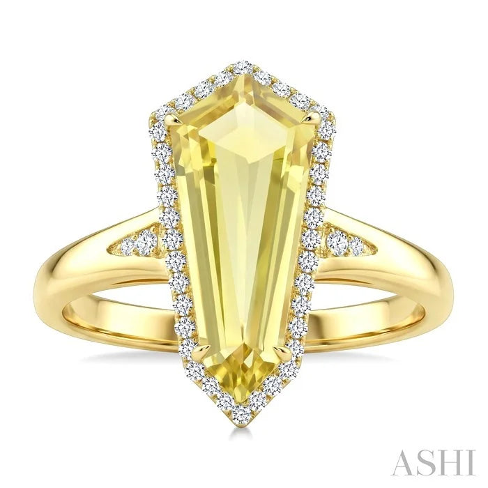 Evoque Gemstone Shield Shape & Halo Diamond Ring