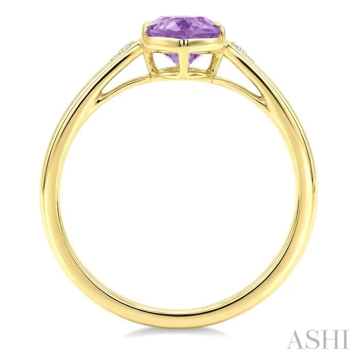 Evoque Gemstone Oval Shape & Diamond Ring