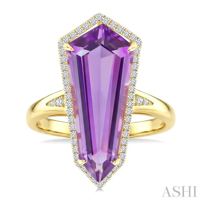 Evoque Gemstone Shield Shape & Halo Diamond Ring