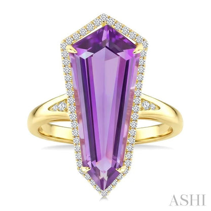Evoque Gemstone Shield Shape & Halo Diamond Ring