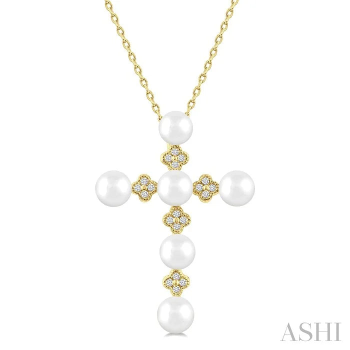 Cross Pearl & Diamond Fashion Pendant