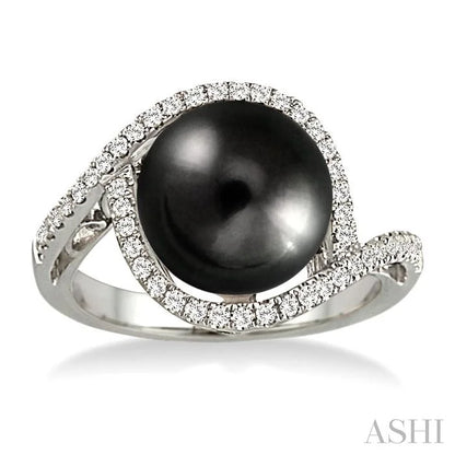 Black Pearl & Halo Diamond Ring