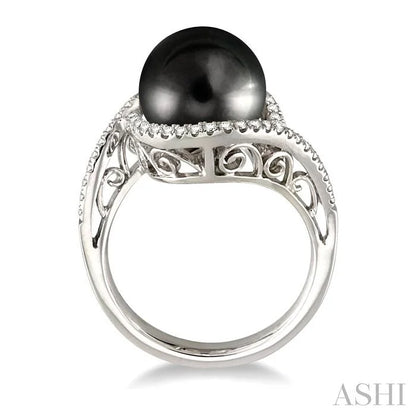 Black Pearl & Halo Diamond Ring