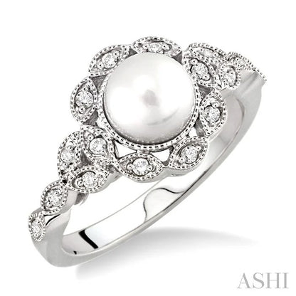 Pearl & Diamond Fashion Ring