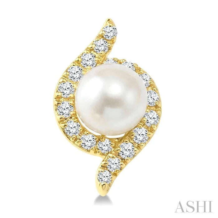 Pearl & Diamond Fashion Earrings