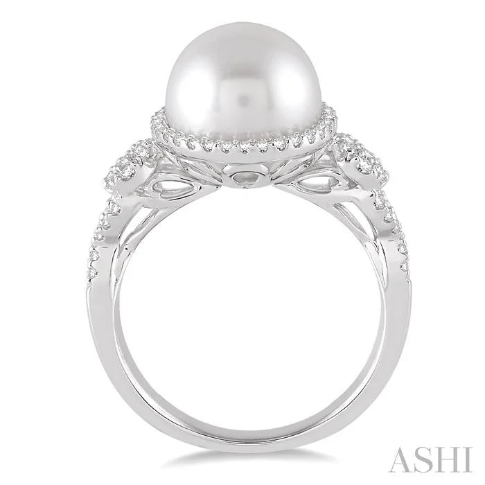 Pearl & Halo Diamond Fashion Ring