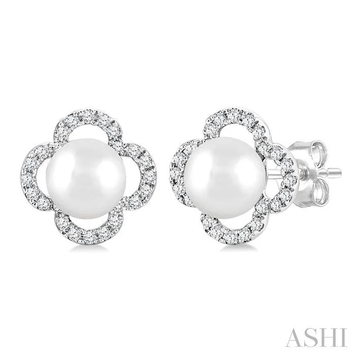 Clover Pearl & Petite Diamond Earrings
