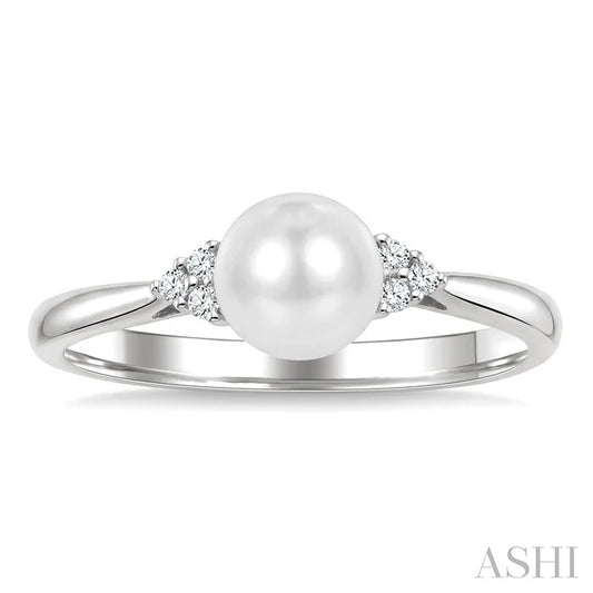 Pearl & Diamond Fashion Ring