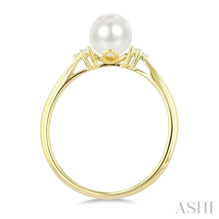 Pearl & Diamond Fashion Ring
